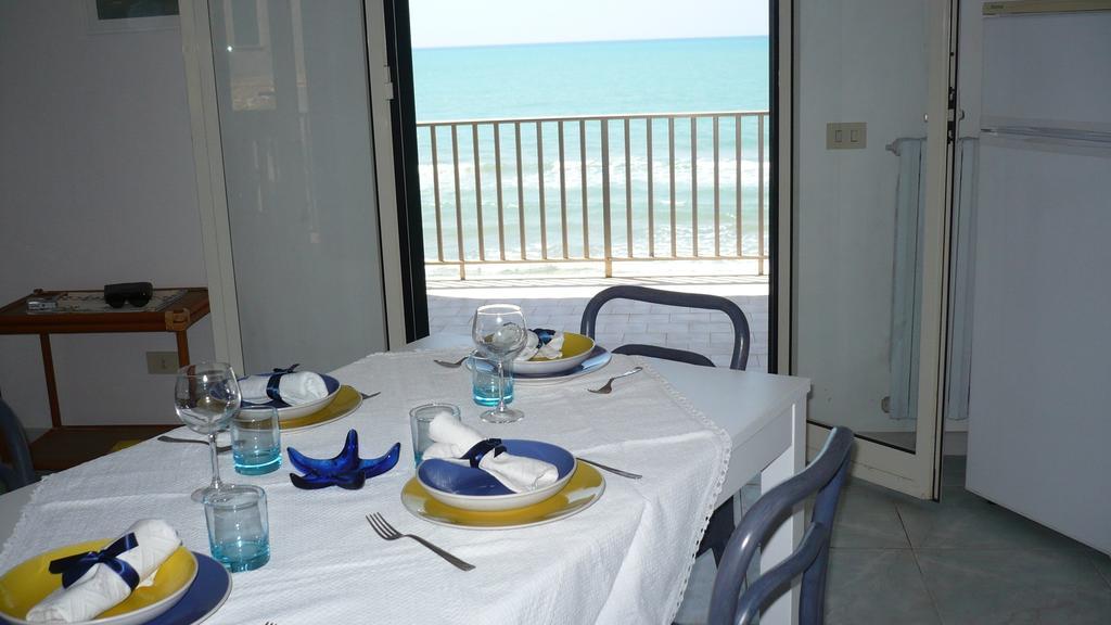 Casa Sul Mare Con Vista Mozzafiato Apartment Donnalucata  Room photo